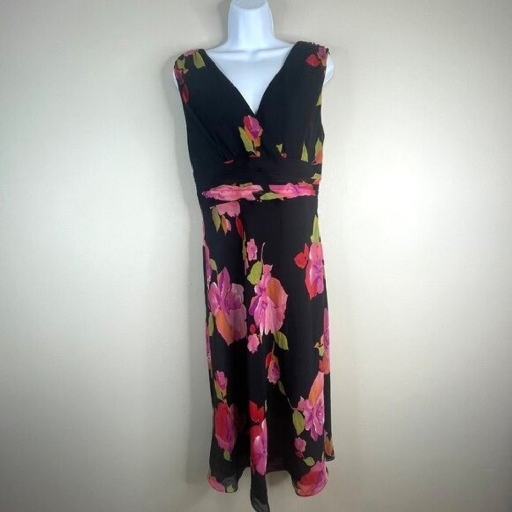 Vintage Jones New York Silk Dark Floral Dress Womens 10 Flowy Romantic Chic Midi